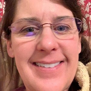 Meet your Posher, Jeannette